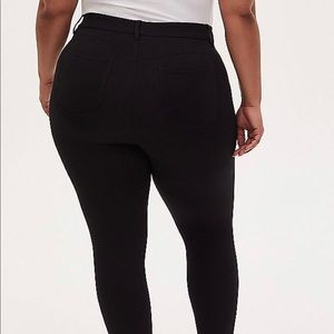 Black Bombshell Ponte Pants